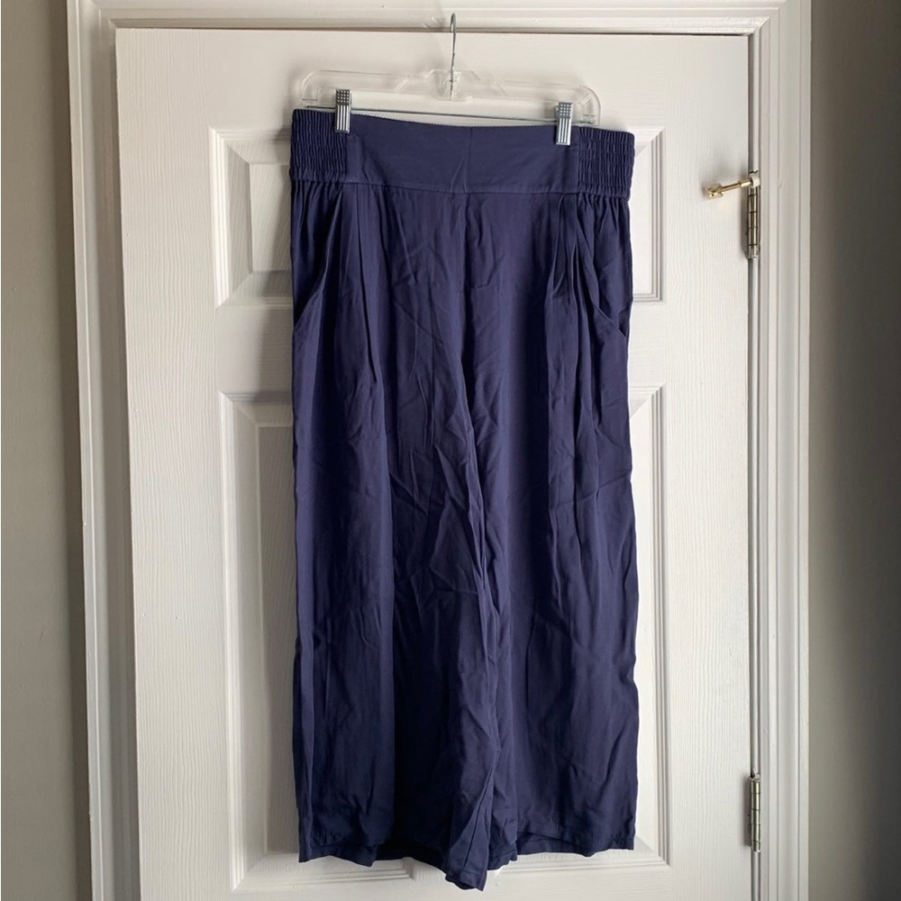Time and Tru Gaucho Pants